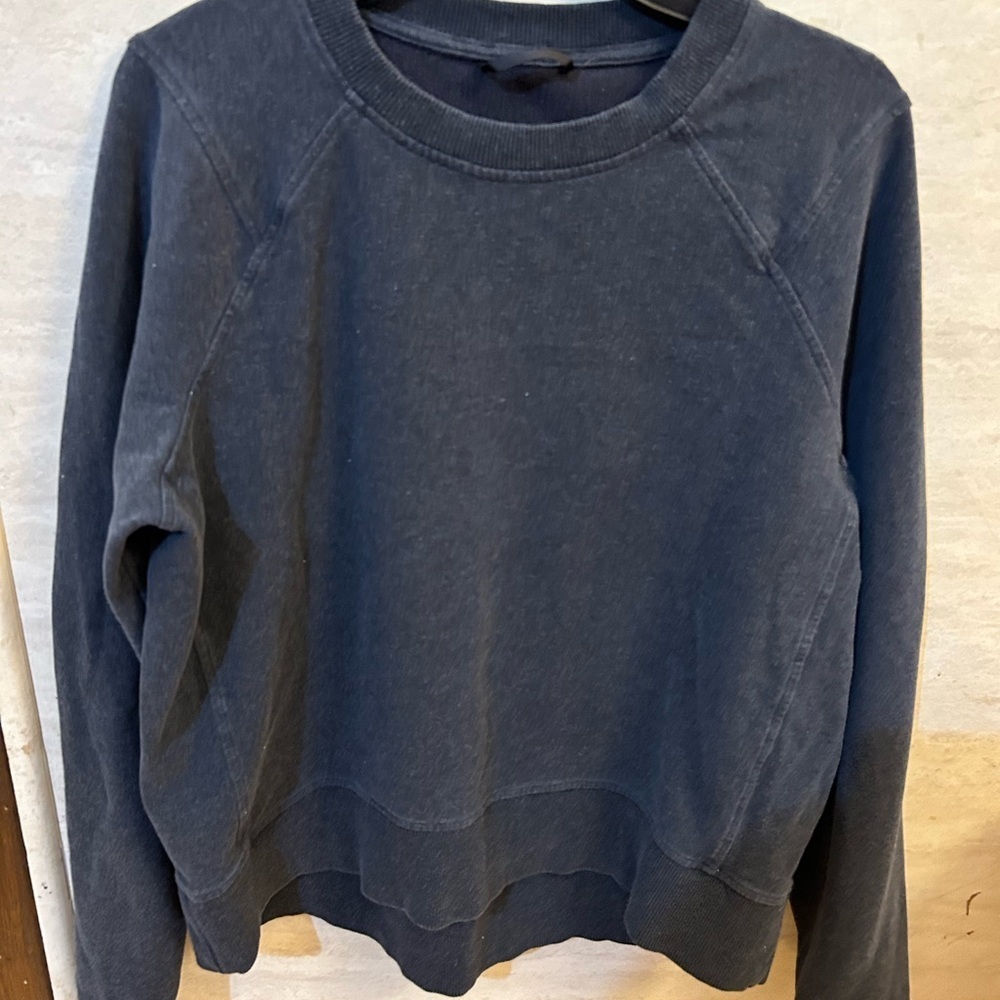 Lululemon Casual Blue Sweatshirt